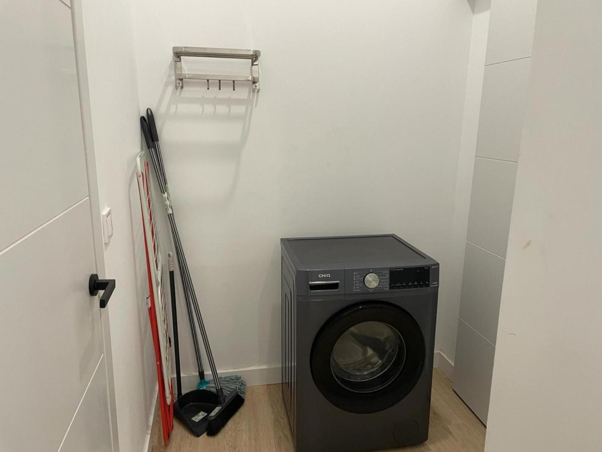 U1 Ap Nuevo, Bien Comunicado Madrid Centro Apartment Екстериор снимка