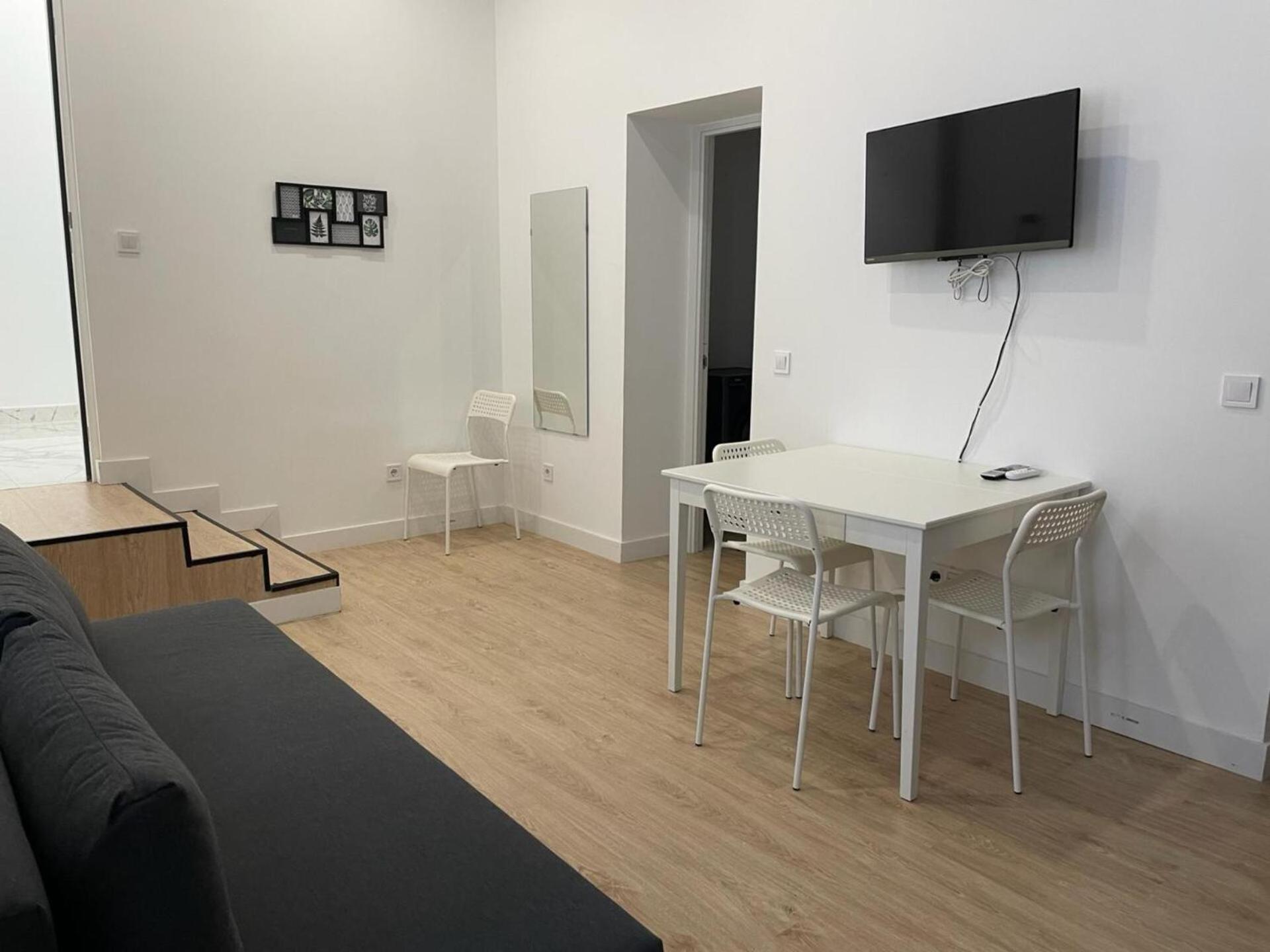 U1 Ap Nuevo, Bien Comunicado Madrid Centro Apartment Екстериор снимка